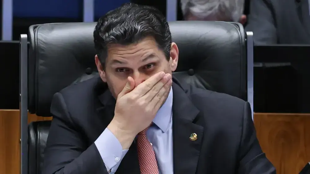 Alcolumbre pauta PEC de agentes de saúde que pode custar R$ 3 bi ao ano