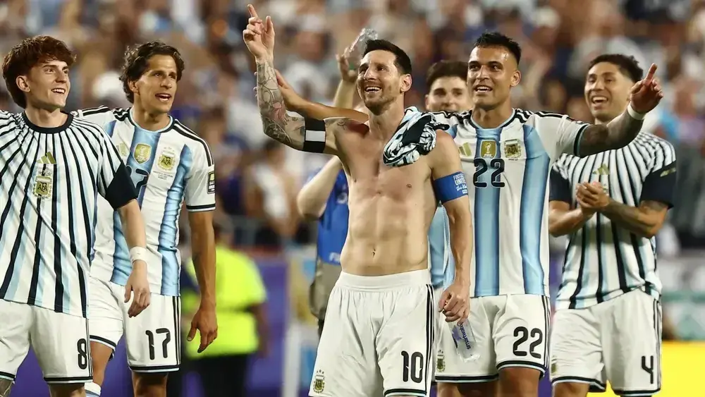 Argentina vence Suíça na prorrogação e enfrenta Inglaterra na semi