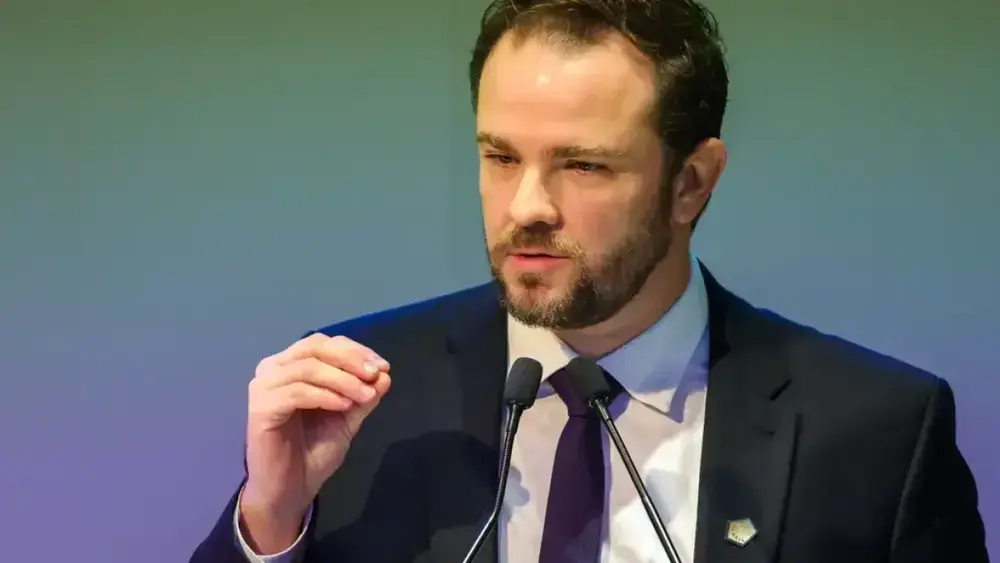 Durigan: próximos passos são reduzir gastos e endurecer arcabouço fiscal