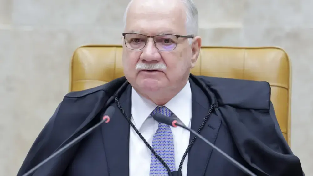 Fachin: responsabilizar plataformas digitais é fundamental