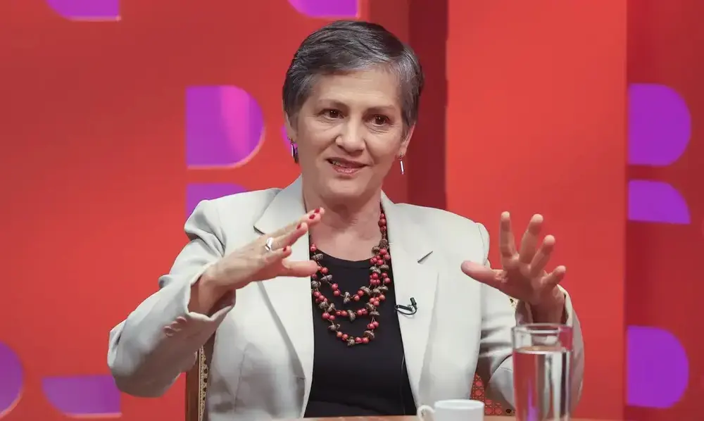 Fenaj e SJPDF repudiam agressão a repórter na Câmara