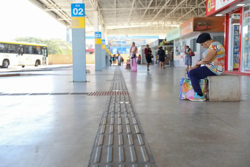 GDF investe R$ 32,5 mi e inaugura 6 rodoviárias no DF