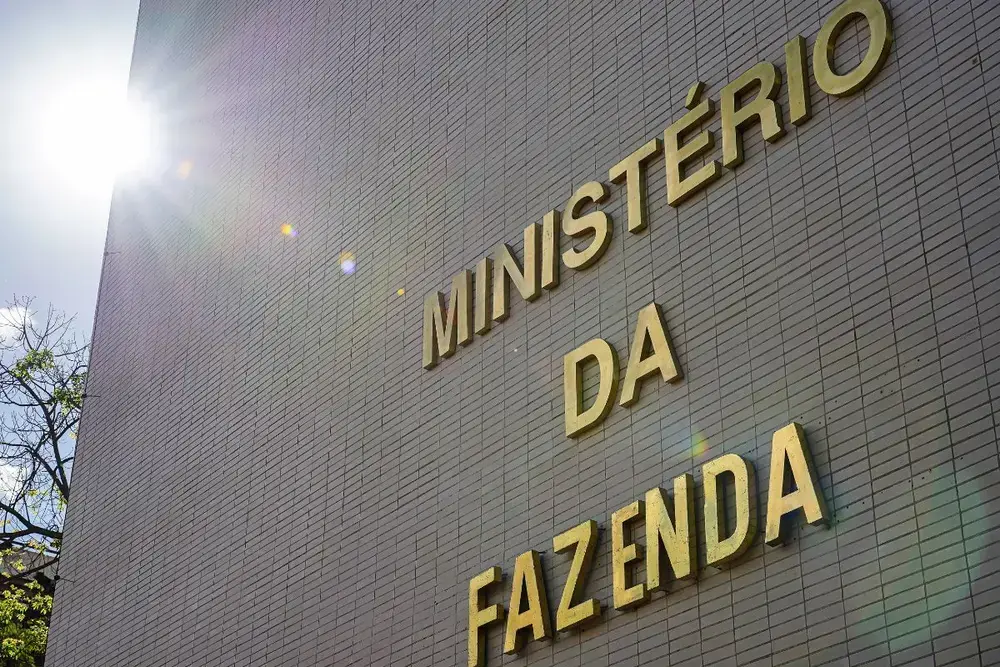Governo amplia prazo para 10 anos em renegociação de dívidas do agro