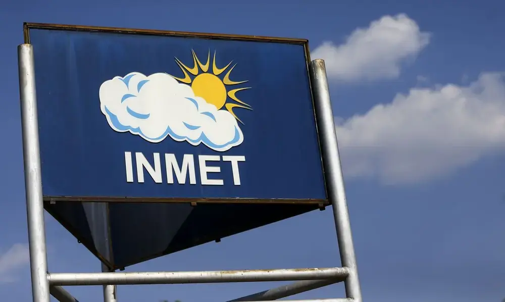 Inmet prevê temporais e chuva forte no Sul no fim de semana
