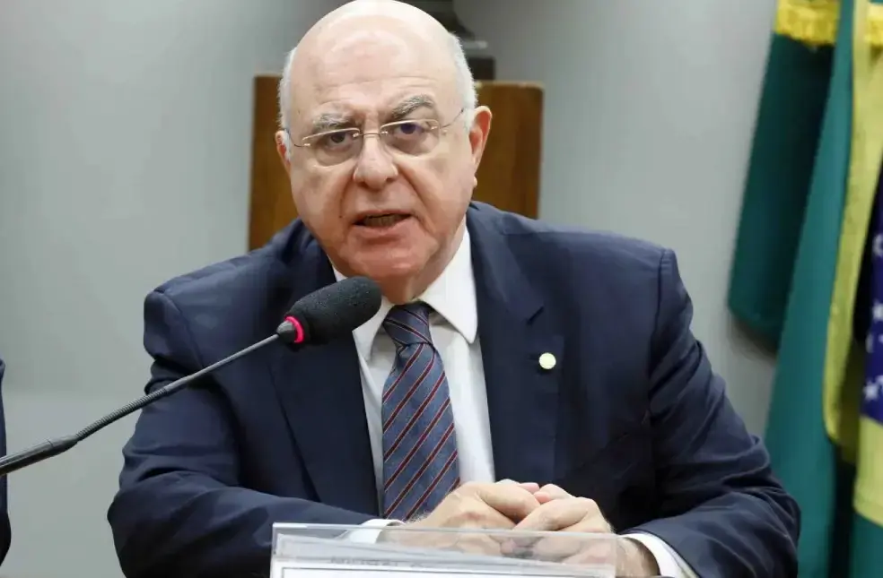 Minerais críticos: relator tira anuência prévia do Conselho