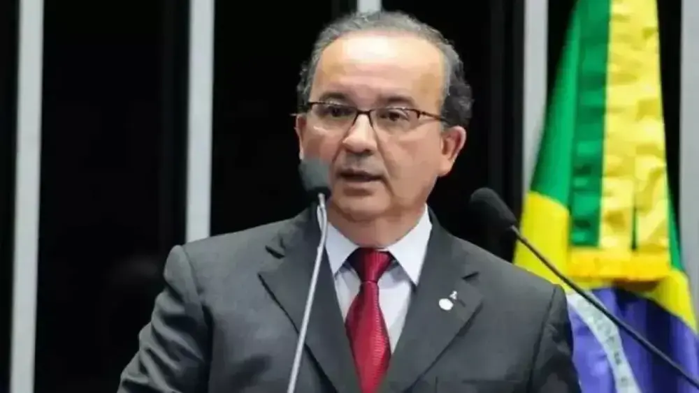 PL-SC oficializa Jorginho Mello à reeleição com Flávio Bolsonaro