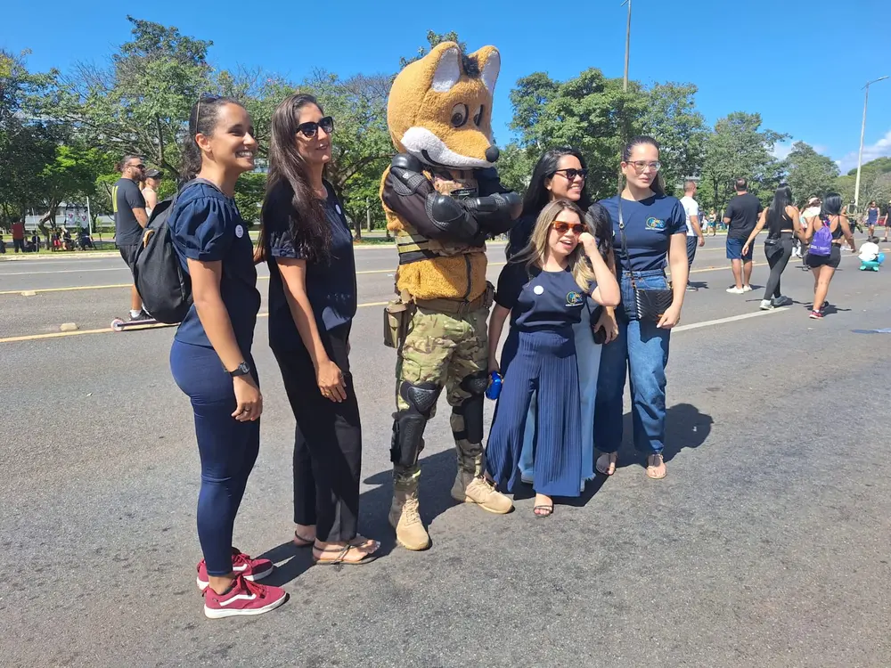 PM Ambiental e Lobo-Guará animam Eixão Atípico