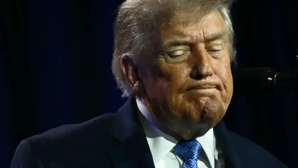 Polícia reprime protesto contra resort ligado a Trump na Albânia