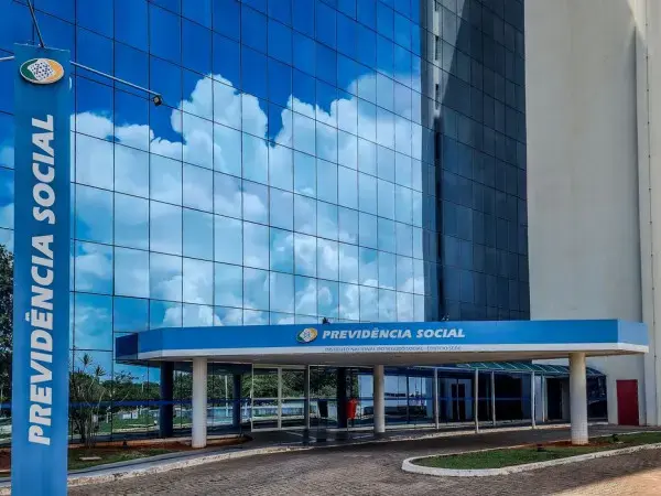 STF derruba idade mínima da aposentadoria especial