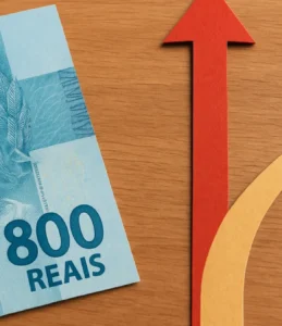 Sonhar com 800 reais: abundância, metas e responsabilidade