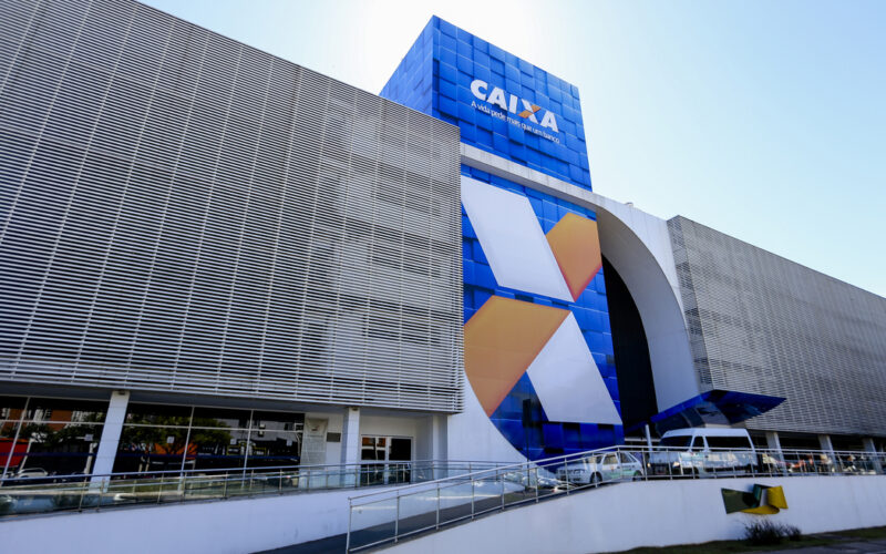 Alta do ouro e Selic elevada impulsionam penhor de joias na Caixa
