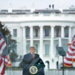 Governo Trump usa tiroteio para defender salão de baile na Casa Branca