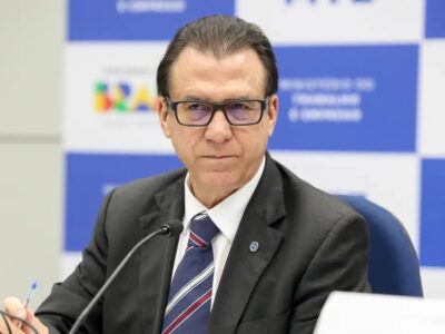Marinho cobra Congresso sobre fim da escala 6x1 e trabalho por app