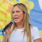 Celina Leão recebe alta e retoma agenda oficial em Ceilândia